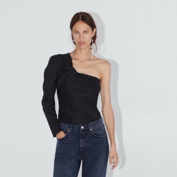 Zara | Tops | Nwt Zara Black Asymmetric One Sleeve Top | Poshmark